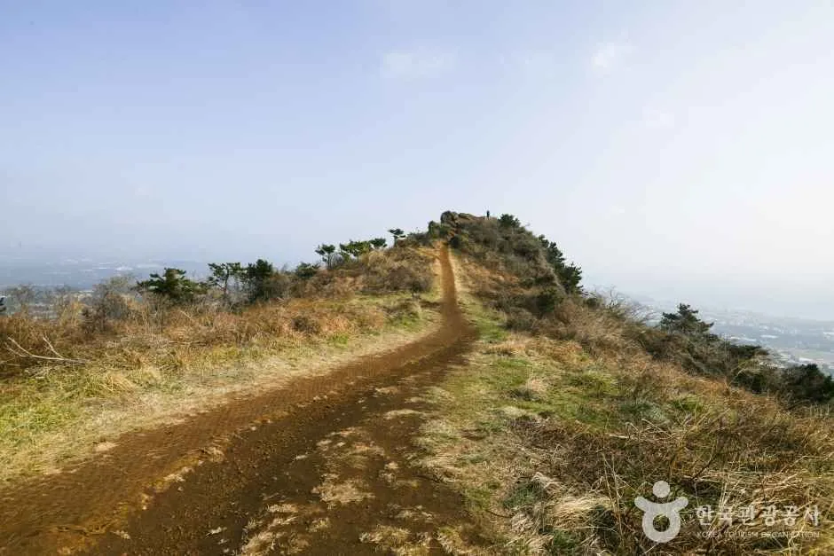 군산오름